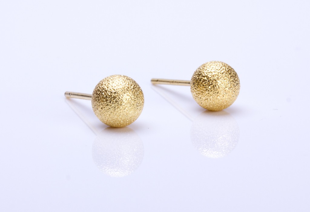 Gold top post earrings