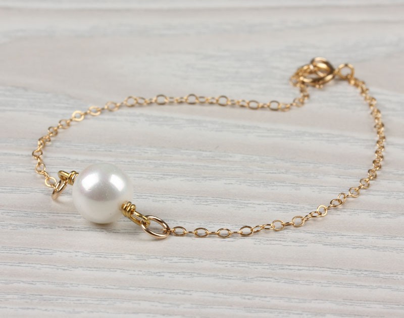 Bridal Bracelet White Pearl Jewelry Helie Pearl Bracelet Bridesmaid White Jewelry Bridal 14k Gold Filled
