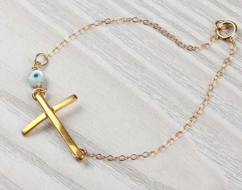 Large Cross Bracelet / Bracelet Charms Gold Syrinx