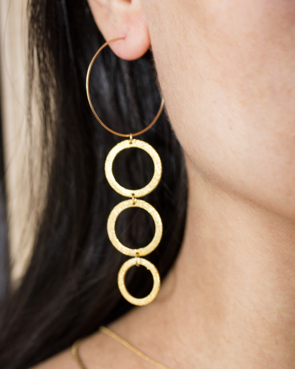 Huggie 14k Solid Gold Earring, Diamond Long Hoop Earring, Birthday Gif –  GeumJewels