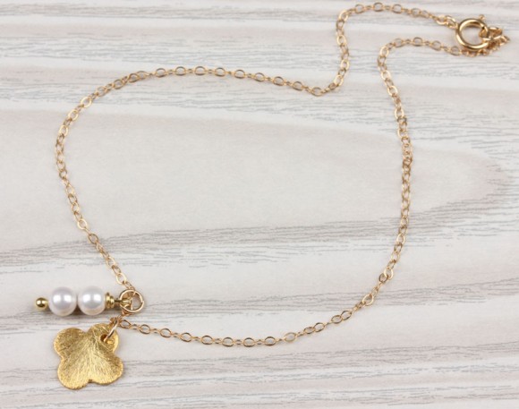 Pearl anklet, gold clover bracelet, pearl ankle bracelet, four leaf clover bracelet, gold filled anklet, bridesmaid gift, "Abarbaree"