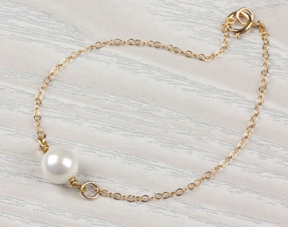 Pearl bracelet, bridesmaid bracelet, white pearl jewelry, bridal bracelet, 14k gold filled bracelet, wedding, charm bracelet, "Helie"