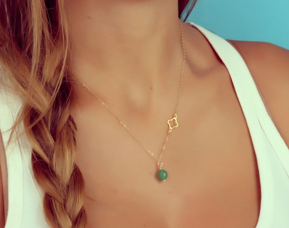 Aventurine Necklace, Clover Necklace / Green Aventurine Necklace, Natural Stone Pendant / Tiny Charm Pendant, Asymmetric Pendant | "Endeis"