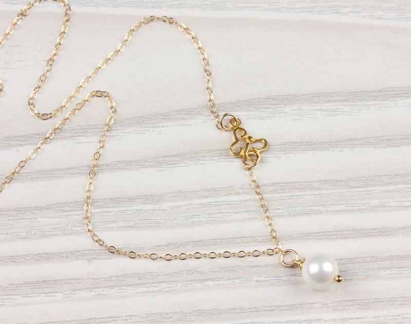 Butterfly Necklace - Pearl Necklace 