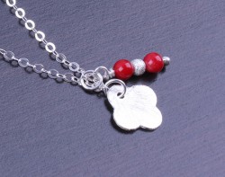 Coral Necklace / Tiny Clover Necklace | Euadne