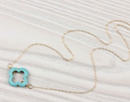 Turquoise Clover Necklace / Turquoise Jewelry | Pandaisia