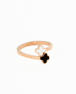 Clover Ring